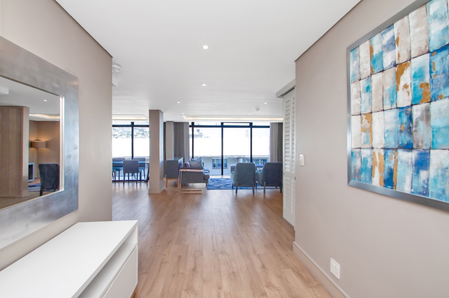 To Let 2 Bedroom Property for Rent in Sea Point Western Cape